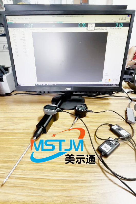 两个美示通数显表接拉力试验机软件 Mitutoyo/美示通模式